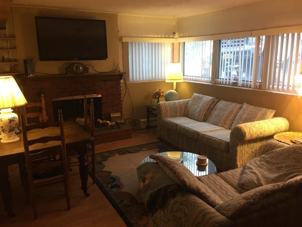 Alaska European Bed & Breakfast Anchorage Bagian luar foto